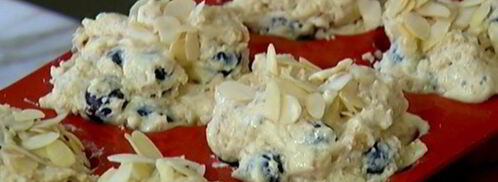 пряные маффины с голубикой и миндалем. Шаг 10