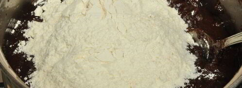 шоколадные заварные маффины. Шаг 10