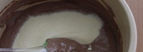 шоколадный манник с малиновым джемом. Шаг 3