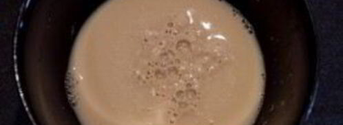 дрожжевые оладушки на кислом молоке. Шаг 3