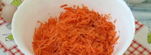 морковные оладьи с манкой. Шаг 4