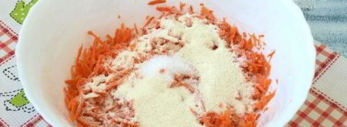 морковные оладьи с манкой. Шаг 6