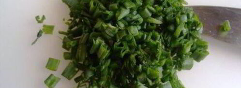 оладушки с зеленым луком. Шаг 6