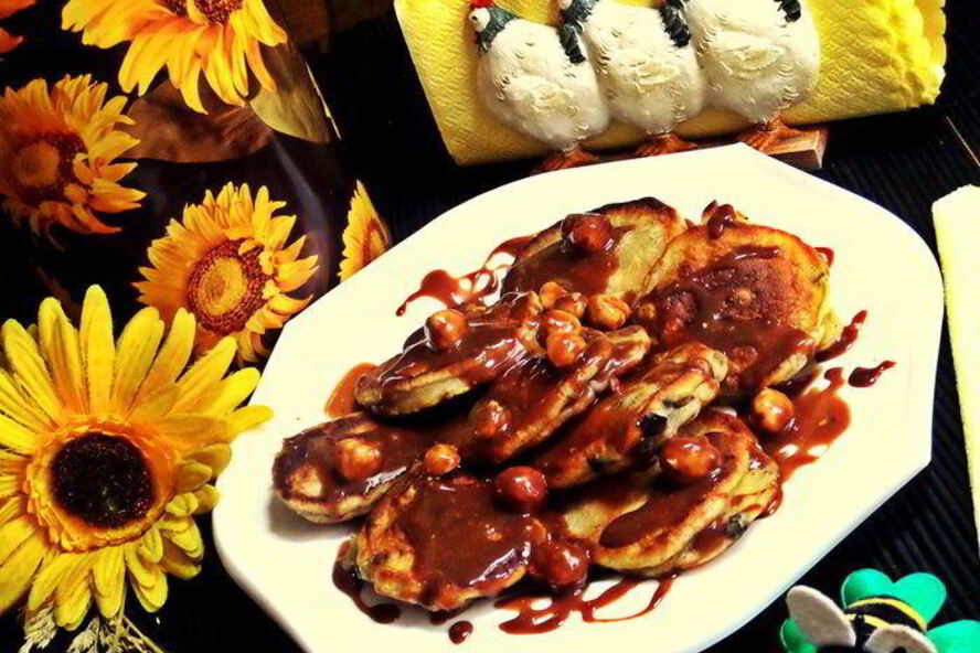 Рецепт оладий с черникой и шоколадом