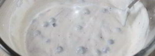 оладьи с черникой. Шаг 4