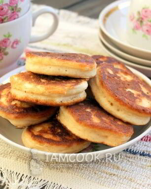 Пышные оладьи на кефире или кислом молоке