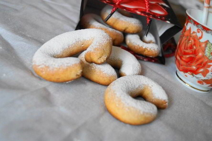 Рецепт печенья с медом и корицей