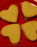 Печенье с начинкой из абрикосового варенья