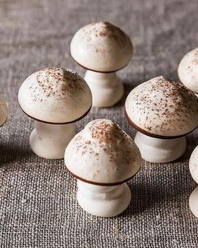 Печенье в виде грибочков