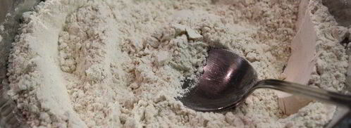 пирог с черносливом и карамелью. Шаг 3