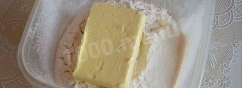 пирог с финиками лакомка тертый. Шаг 3