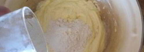 тертый пирог со смородиной. Шаг 5