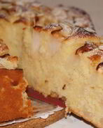 Яблочный пирог с лимоном и корицей