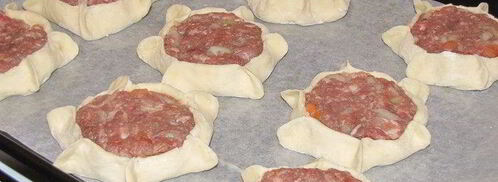 арабские открытые пирожки с мясом. Шаг 6