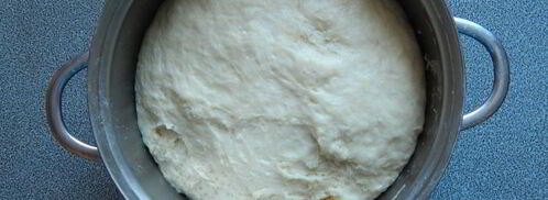 безопарные пирожки с абрикосом и малиной. Шаг 5