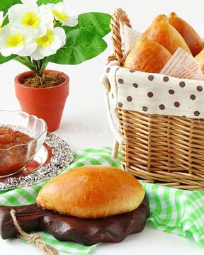 Дрожжевые пирожки с повидлом