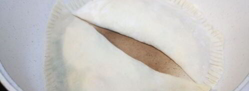 кутабы с креветками, сыром и зеленью. Шаг 7