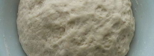 пирожки из детства с яйцом и зеленым луком. Шаг 4