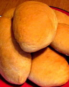 Пирожки из замороженной вишни