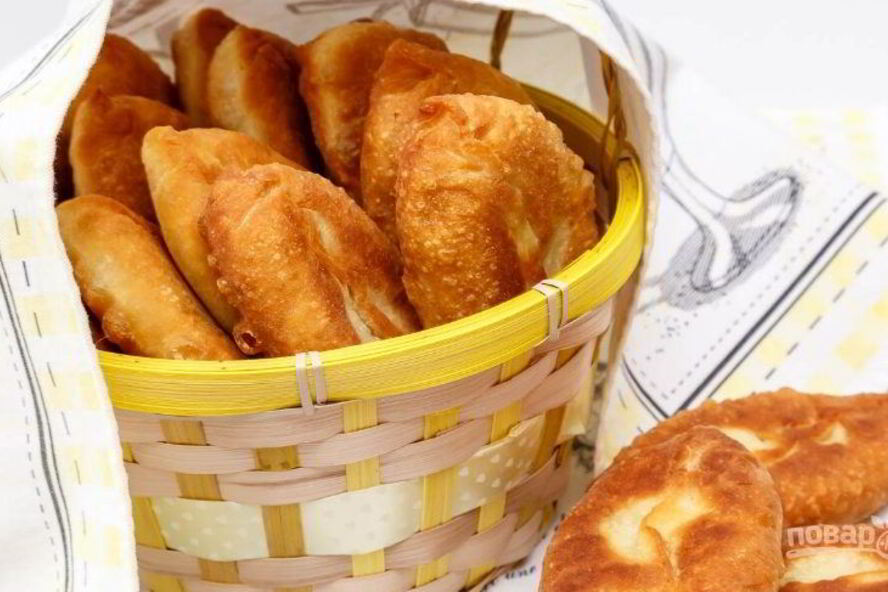 Рецепт пирожков с луком и яйцами