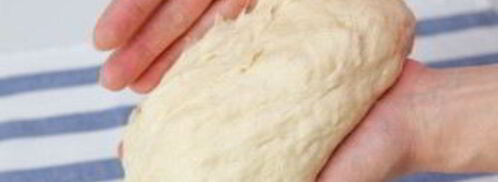 пирожки с луком и яйцами. Шаг 6