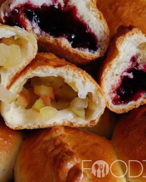 Пирожки с вареньем