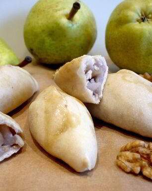 Постные пирожки на кокосовом тесте с грушево-ореховой начинкой