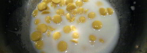 муссовое пирожное с персиком и смородиной. Шаг 7