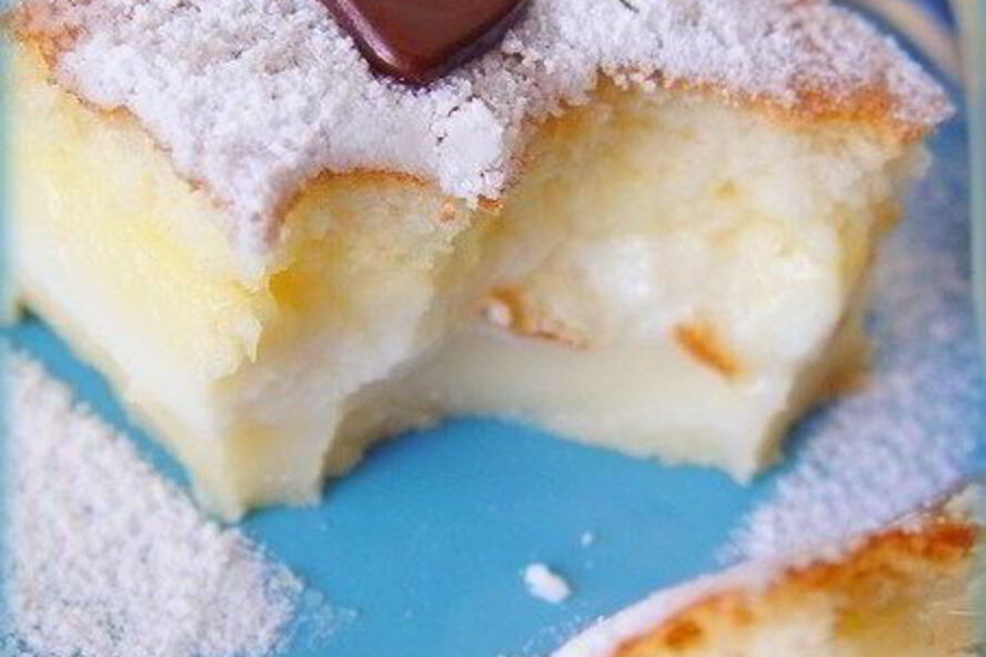 Рецепт нежных пирожных в сахарной пудре