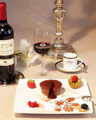 Шоколадные пирожные с английским сливочным кремом