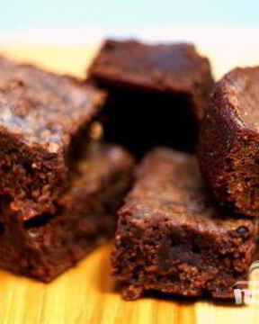 Шоколадные пирожные с корицей и кардамоном