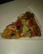 Любимая пицца с водочным соусом