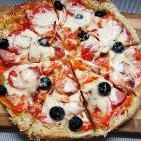 Пицца с курицей