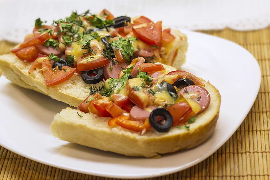 Рецепт пиццы в батоне