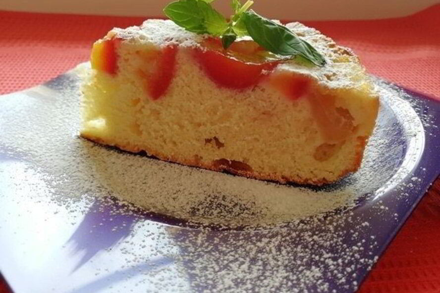 Рецепт классической шарлотки с яблоками и нектаринами