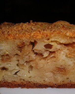 Шарлотка с капустой на кефире