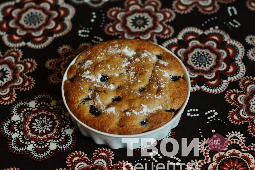 Рецепт шарлотки с вишней