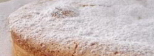 шарлотка в духовке с яблоками. Шаг 11