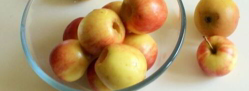 яблочная шарлотка с абрикосовым конфитюром. Шаг 4