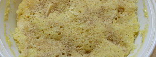 яблочная шарлотка с карамелью в микроволновке. Шаг 8