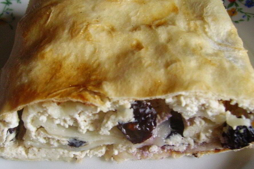 Рецепт ленивого штруделя с яблоком