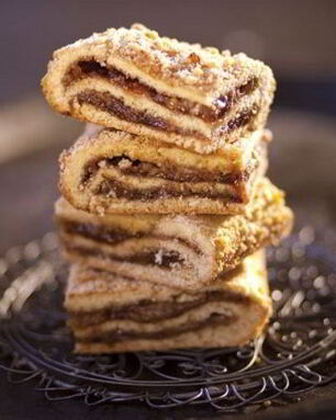 Штрудель со сливами