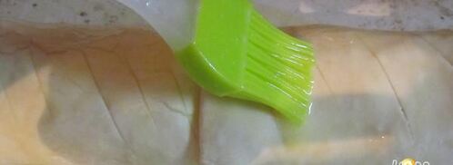 штрудель яблочный с изюмом и малиной. Шаг 9