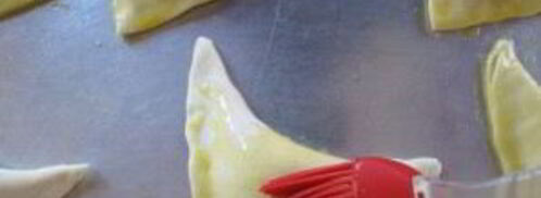 слойки из бездрожжевого теста с сыром. Шаг 8