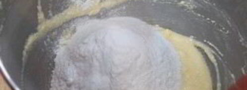 сочники — пирожки с творогом. Шаг 3