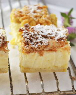 Сырник с персиками