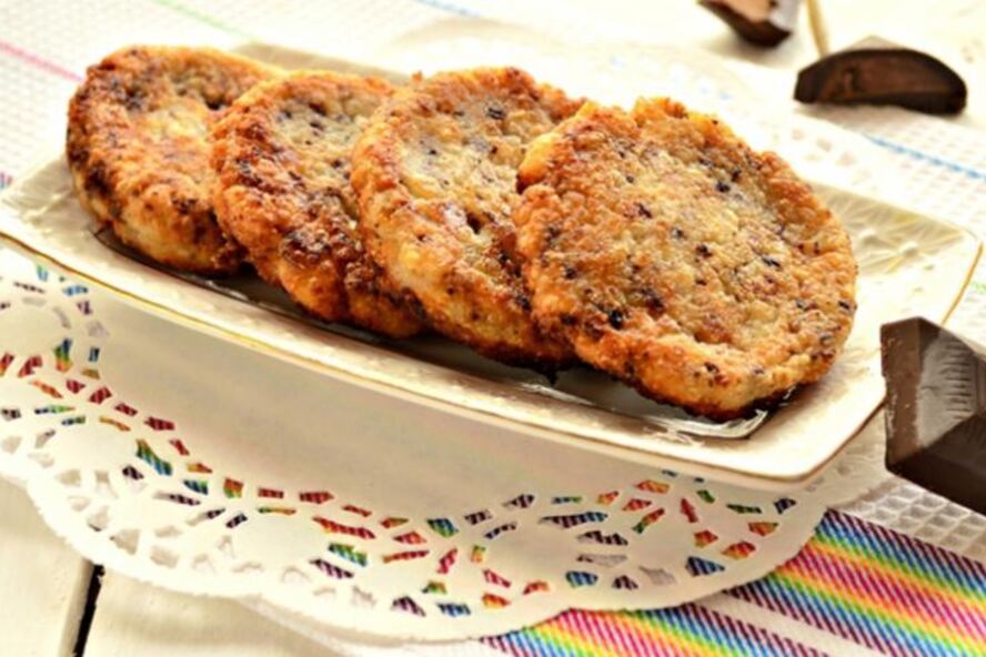 Рецепт сырников с шоколадной крошкой