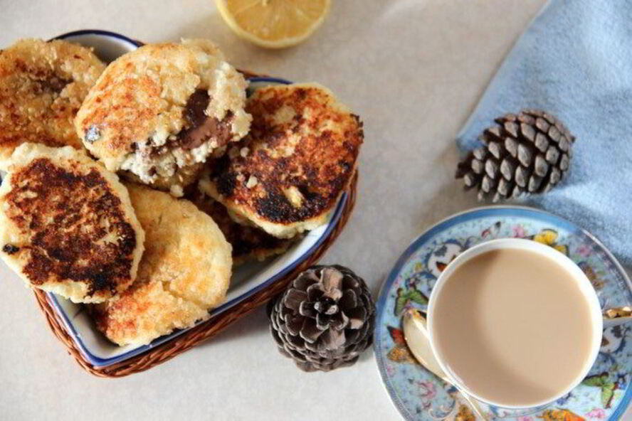 Рецепт сырников с шоколадом и мандаринами