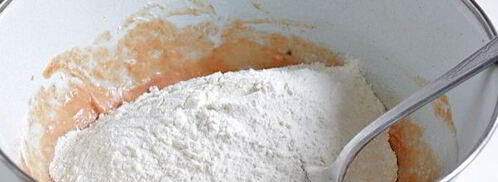 тесто на томатном соке. Шаг 7