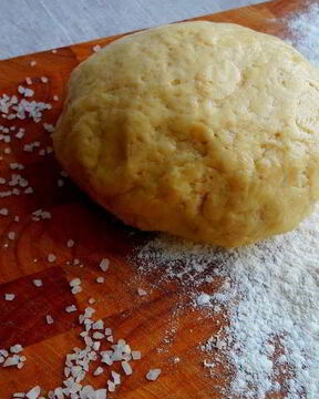 Универсальное тесто для заливного пирога